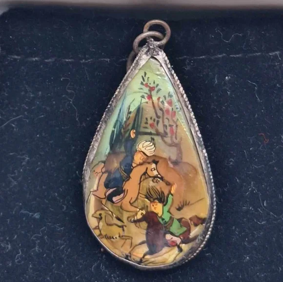 Antique  Hand Painted Persian Pendant - Picture 2 of 14